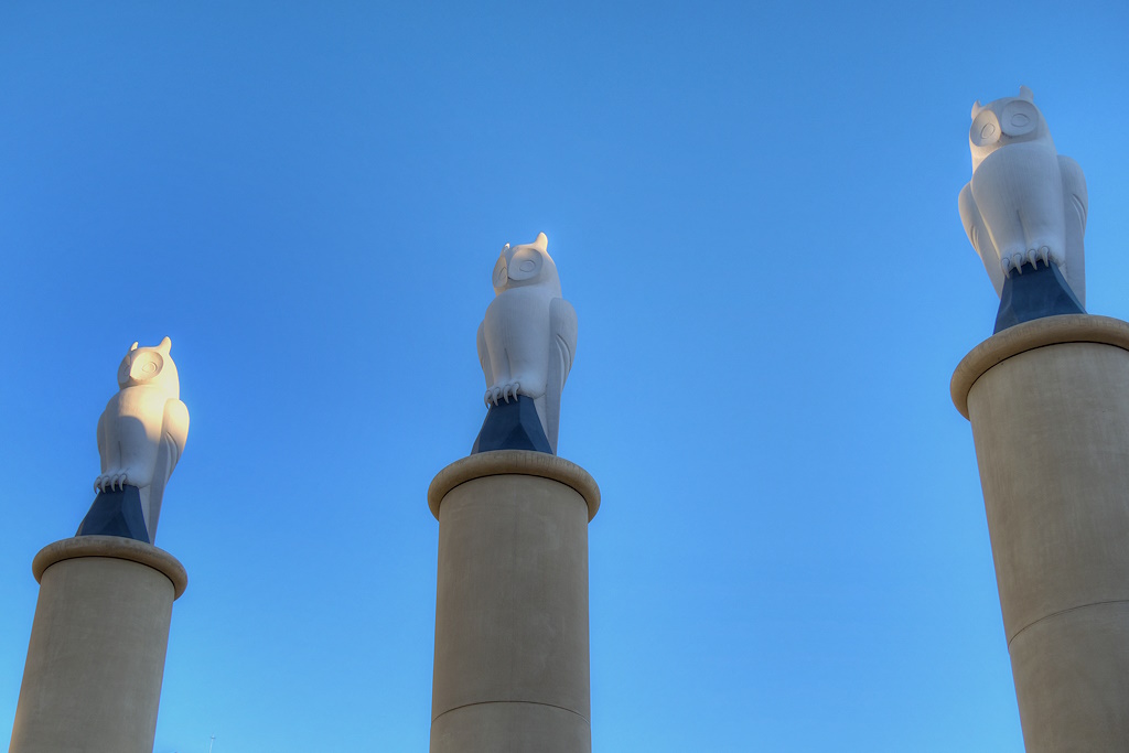 click to go to oldham church homepage Oldham Church - Three Owls in Parliament Square alongside Oldham Town Hall